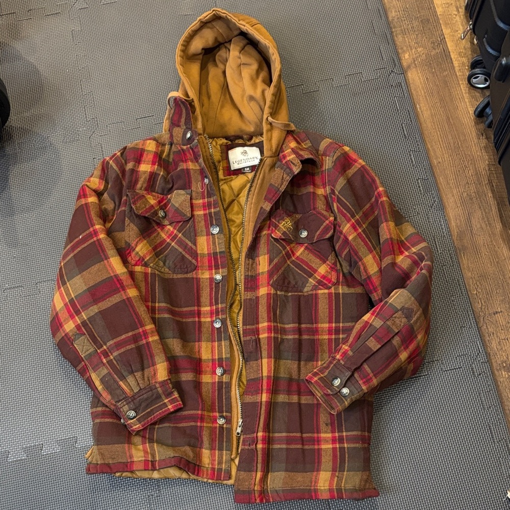 Legendary Whitetails Men's Red and Brown Plaid Jacket